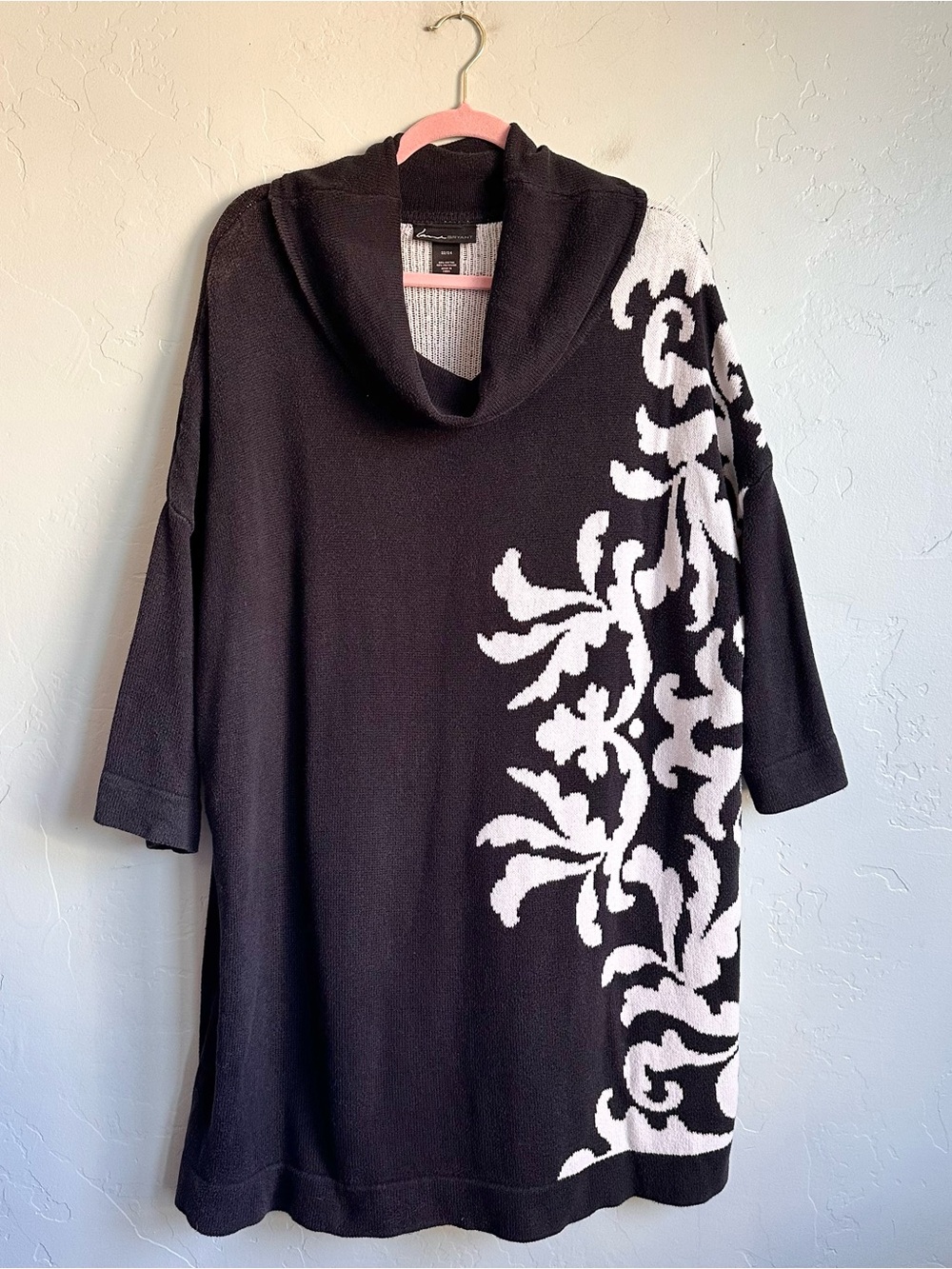 Lane Bryant Black White Floral Cowl Neck Knit Tunic Sweater Women's Size 22/24